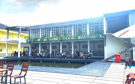 Kafetaria Baru di Universitas Bojonegoro, Bagaimana Tanggapan Mahasiswa?