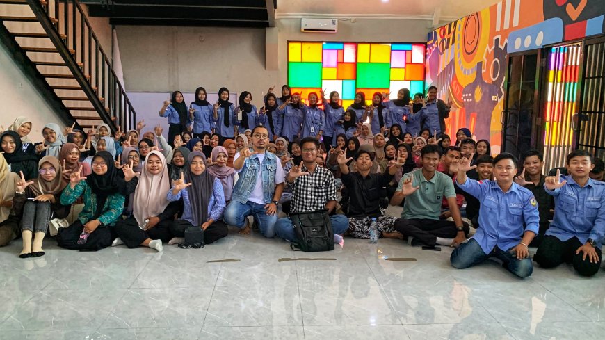 Meet Up UKM P2J: Menggali Rasa Ingin Tahu Peneliti Muda Dalam Pengantar Penelitian dan Pengabdian