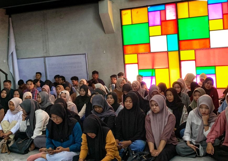 Gelar Meet Up Kedua, UKM P2J Mengusung Tema Kejurnalistikan