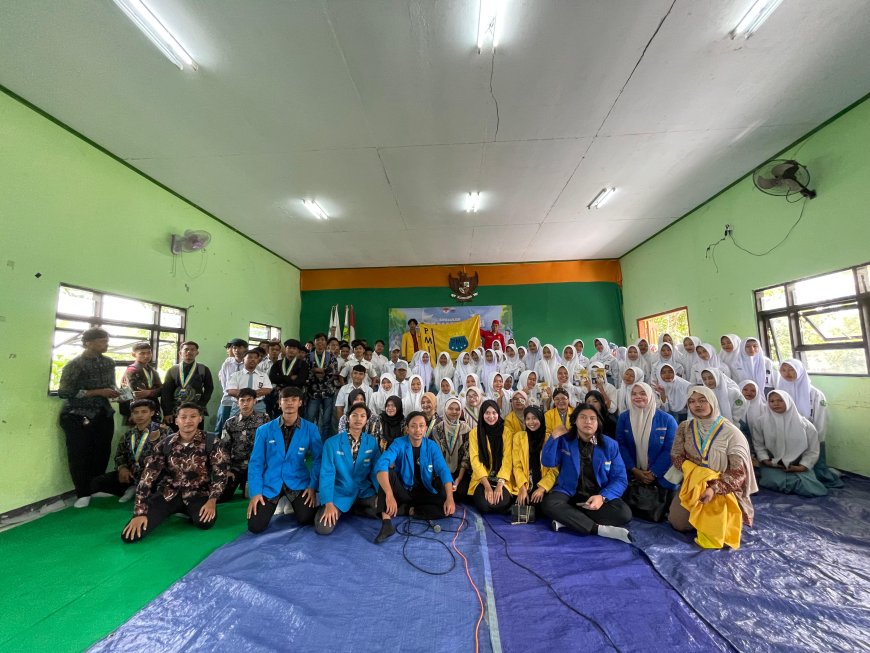 Bangun Impian, Tunda Perkawinan: PMII Gelar Sosialisasi di SMAN 1 Bubulan