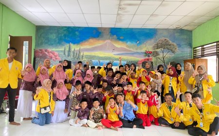 Mahasiswa Pengabdian Masyarakat UKM P2J Unigoro  Adakan Program Mengajar di SDN 1 Ngujung Temayang