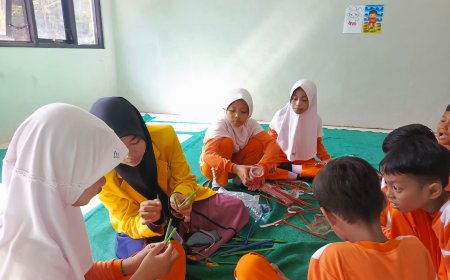 Seru dan Edukatif! Mahasiswa UKM P2J Unigoro Gelar Pengabdian di SDN II Kedungsumber
