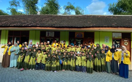 Kelompok Empat UKM P2J Ajarkan Keberanian Anak-Anak di TPQ Pandantoyo