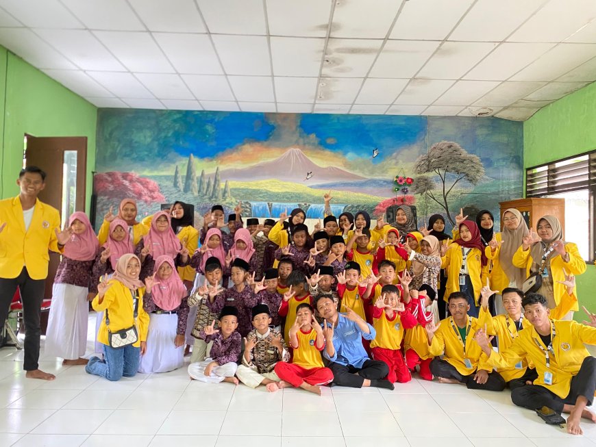 Mahasiswa Pengabdian Masyarakat UKM P2J Unigoro  Adakan Program Mengajar di SDN 1 Ngujung Temayang