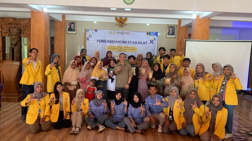 UKM-P2J Unigoro Dorong Pelaku Usaha Desa Go Digital Lewat E-Commerce