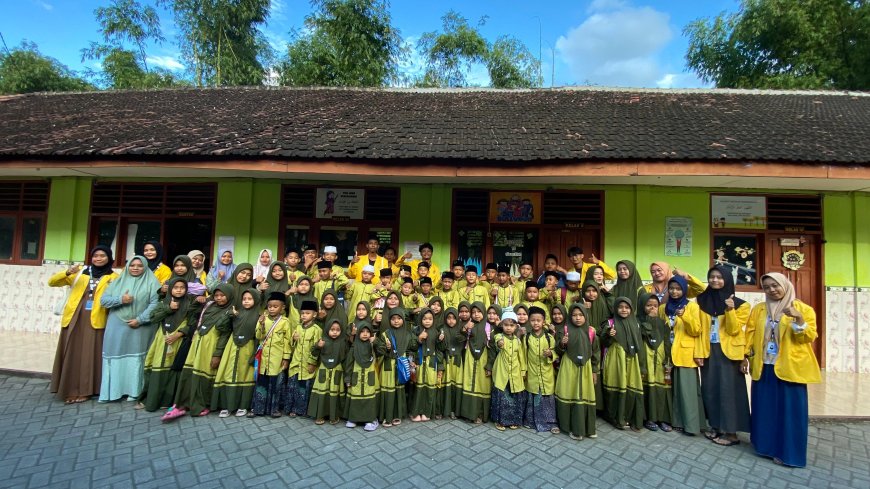 Kelompok Empat UKM P2J Ajarkan Keberanian Anak-Anak di TPQ Pandantoyo