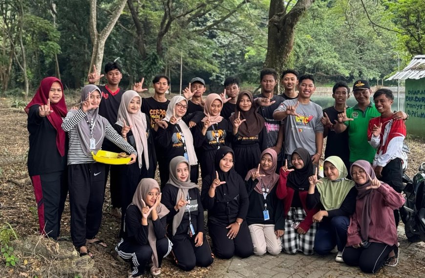 UKM P2J Unigoro Gelar Kerja Bakti di Sendang Ubalan, Libatkan Warga dan Perangkat Desa