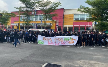 "Suara Rakyat Dibungkam: Perlawanan Terhadap Pengesahan UU TNI"