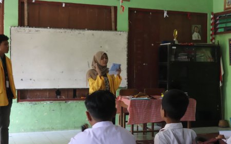 Kelompok 4 KKN-TK Unigoro Gagas Literasi Lingkungan di SDN 4 Dander Lewat Edukasi Geopark