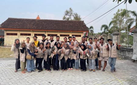Semarak HUT RI ke-80, Mahasiswa KKN-TK Unigoro Gelar Lomba Agustusan untuk Ibu-Ibu di Desa Drenges