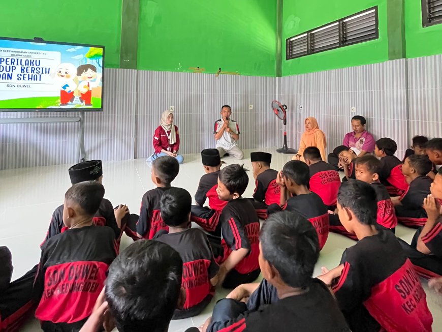 Wujudkan Generasi Sehat, UKM Kependudukan Unigoro Edukasi PHBS di SDN 1 Duwel