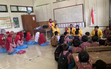 Hemat dan Sehat, Mahasiswa Unigoro Ajak Siswa SDN Sumberagung 2 Bikin 'Apotek Hidup'