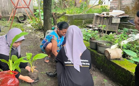 Wujudkan Kemandirian Kesehatan, Pesma Kelompok Tiga UKM P2J Unigoro Hijaukan Desa Karangsono dengan TOGA