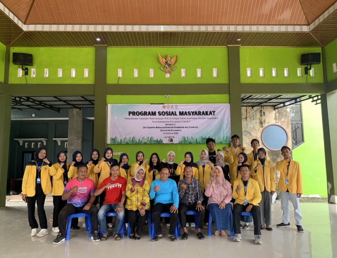 Resmi Ditutup, PESMA Kelompok Tiga UKM P2J Unigoro Tinggalkan Kesan Positif di Desa Karangsono, Kecamatan Dander