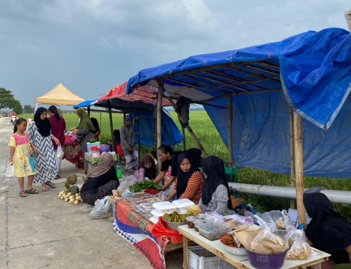 Berkah Jalan Baru, Bazar Ramadan Desa Manukan Jadi Magnet Kebangkitan Ekonomi UMKM