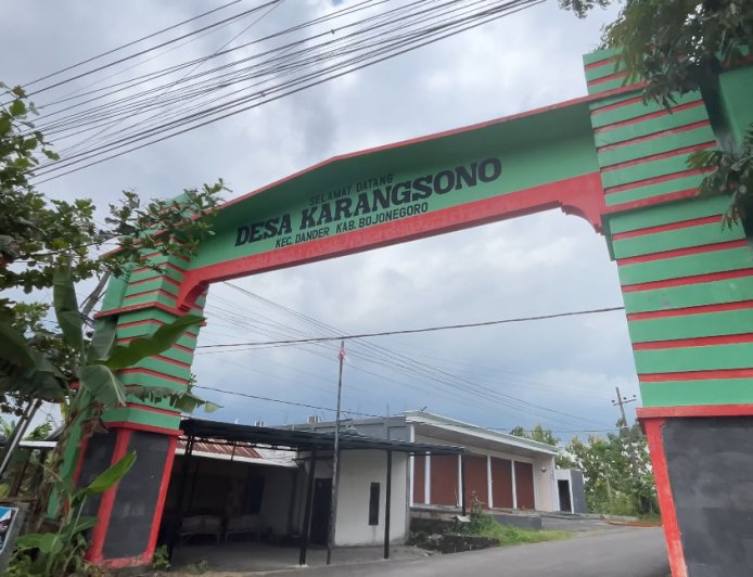 Hikayat Batu dan Pohon yang Melawan Waktu: Menelusuri Akar Sejarah Desa Karangsono