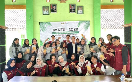 Wujudkan Eco-Collaborative Village: KKN-TK Kelompok 17 Unigoro bersama PKK Napis Sulap Jagung Jadi Peluang Usaha Desa