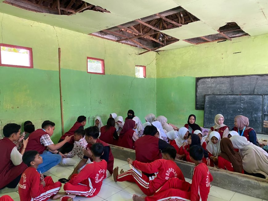 Ciptakan Sekolah Aman dan Nyaman, KKN-TK 03 UNIGORO Gelar Sosialisasi Anti-Bullying di SD Negeri Pejok 1