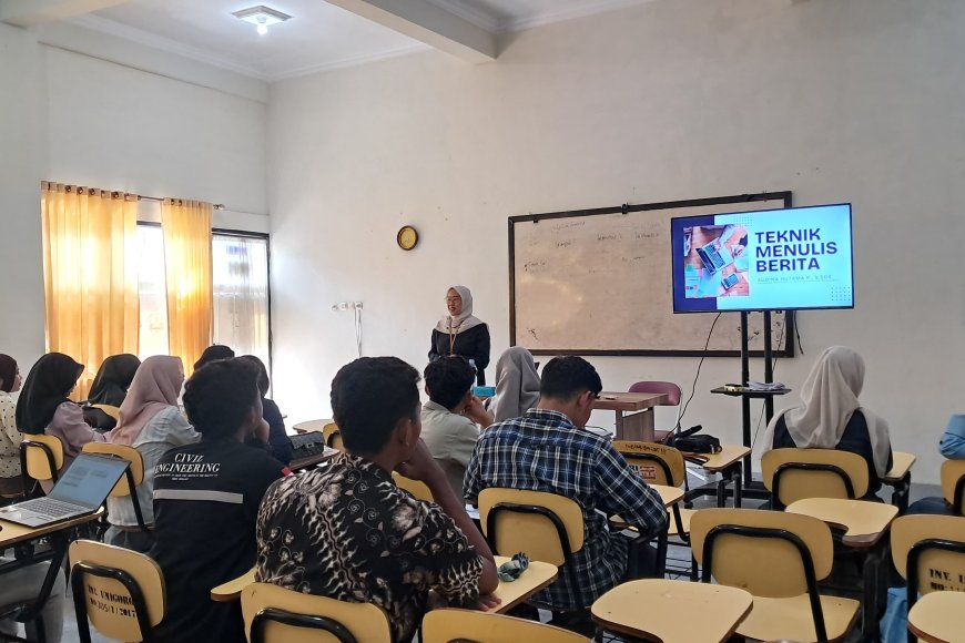 Tingkatkan Keterampilan Menulis, UKM P2J Unigoro Gelar Pelatihan Penulisan Berita